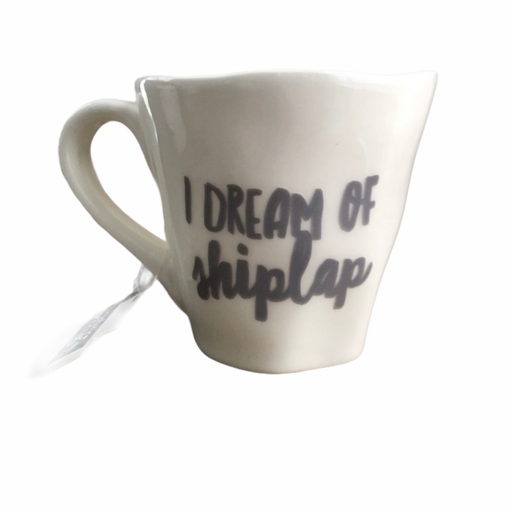 I DREAM OF SHIPLAP